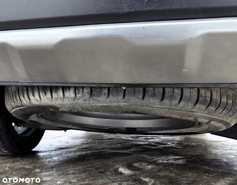 Kia Sorento 2.0 CRDI XL - 28