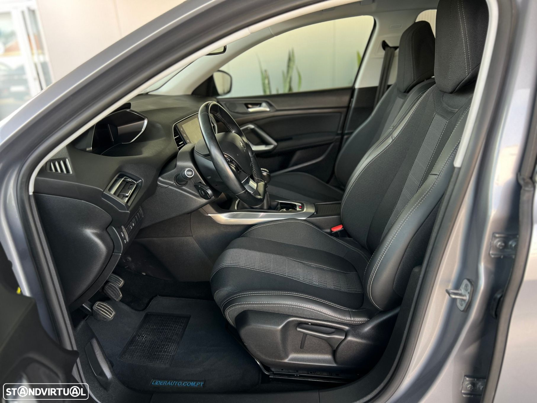 Peugeot 308 SW 1.5 BlueHDi Allure - 10