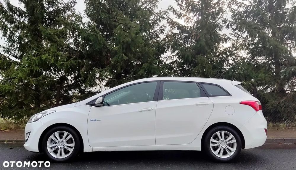 Hyundai i30 1.6 CRDi Premium - 6