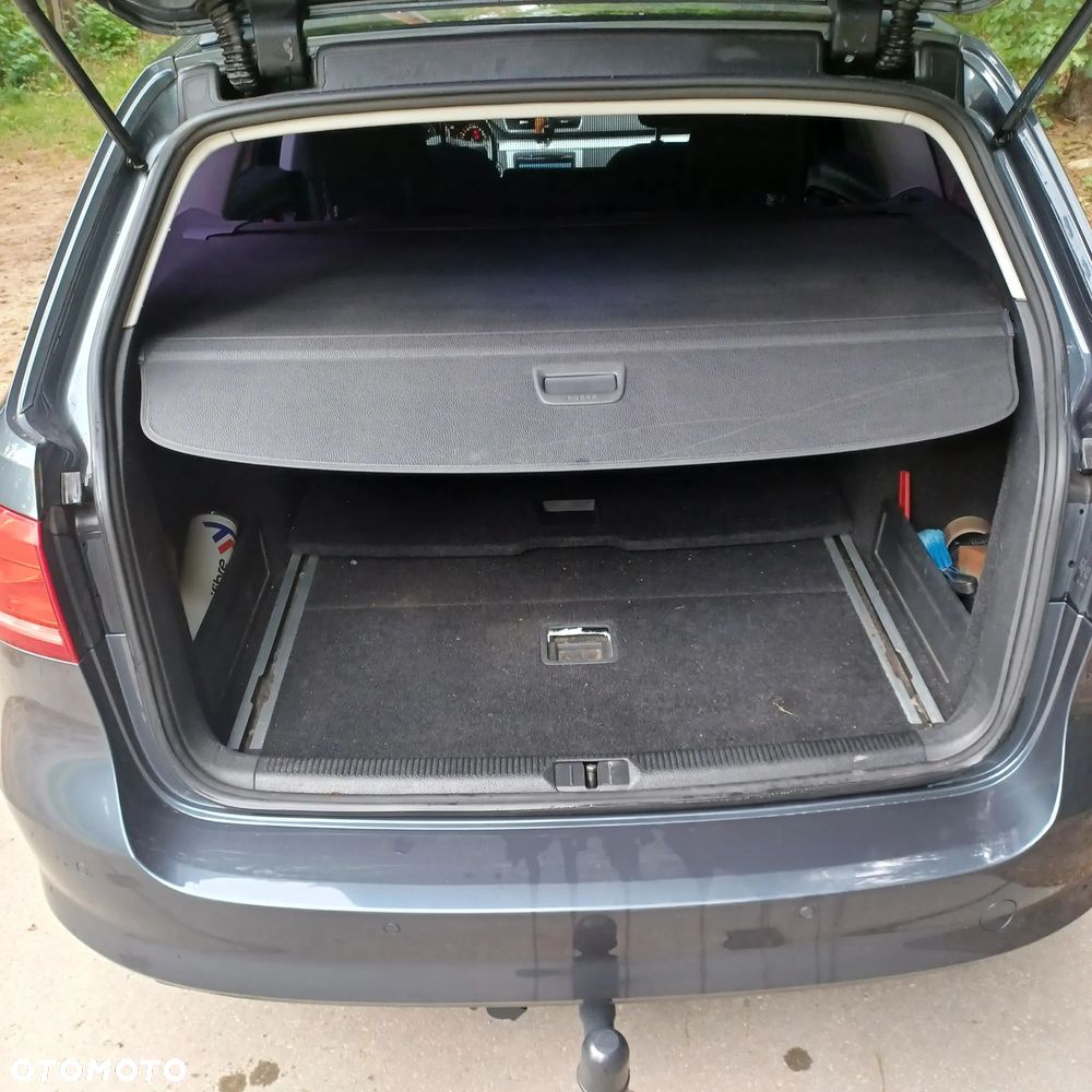 Volkswagen Passat 1.6 TDI Trendline - 15