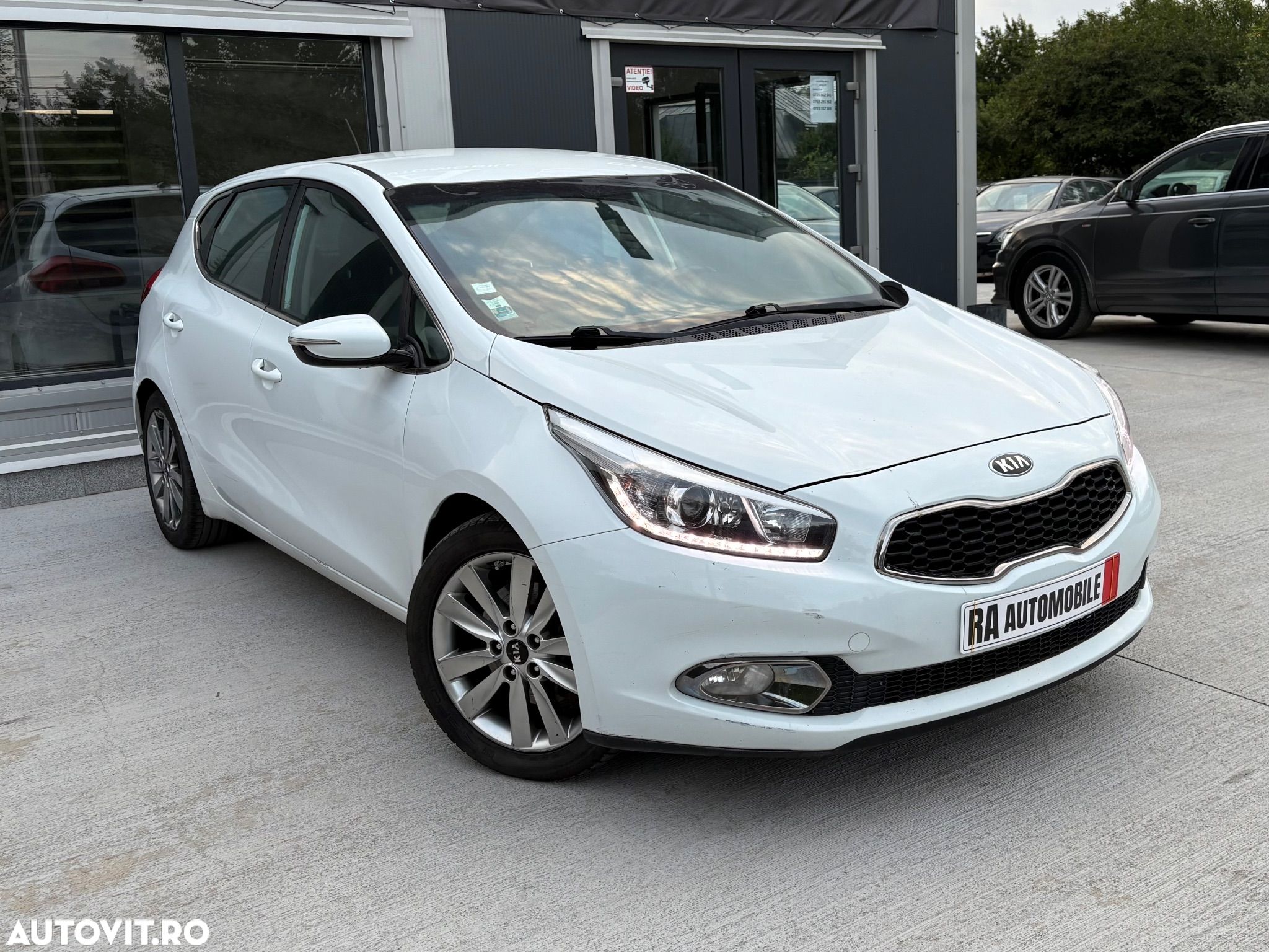 Kia Ceed 1.6 CRDi 128 Dream-Team Edition - 1