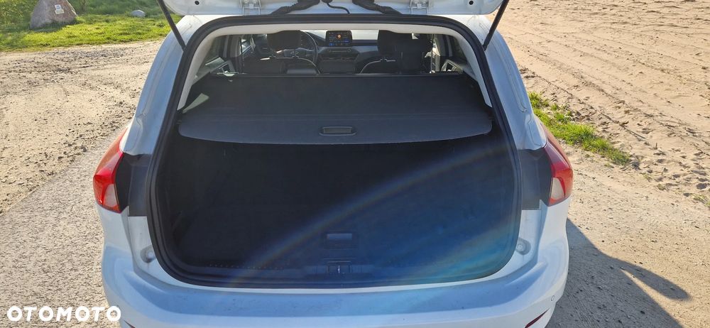 Ford Focus - 8