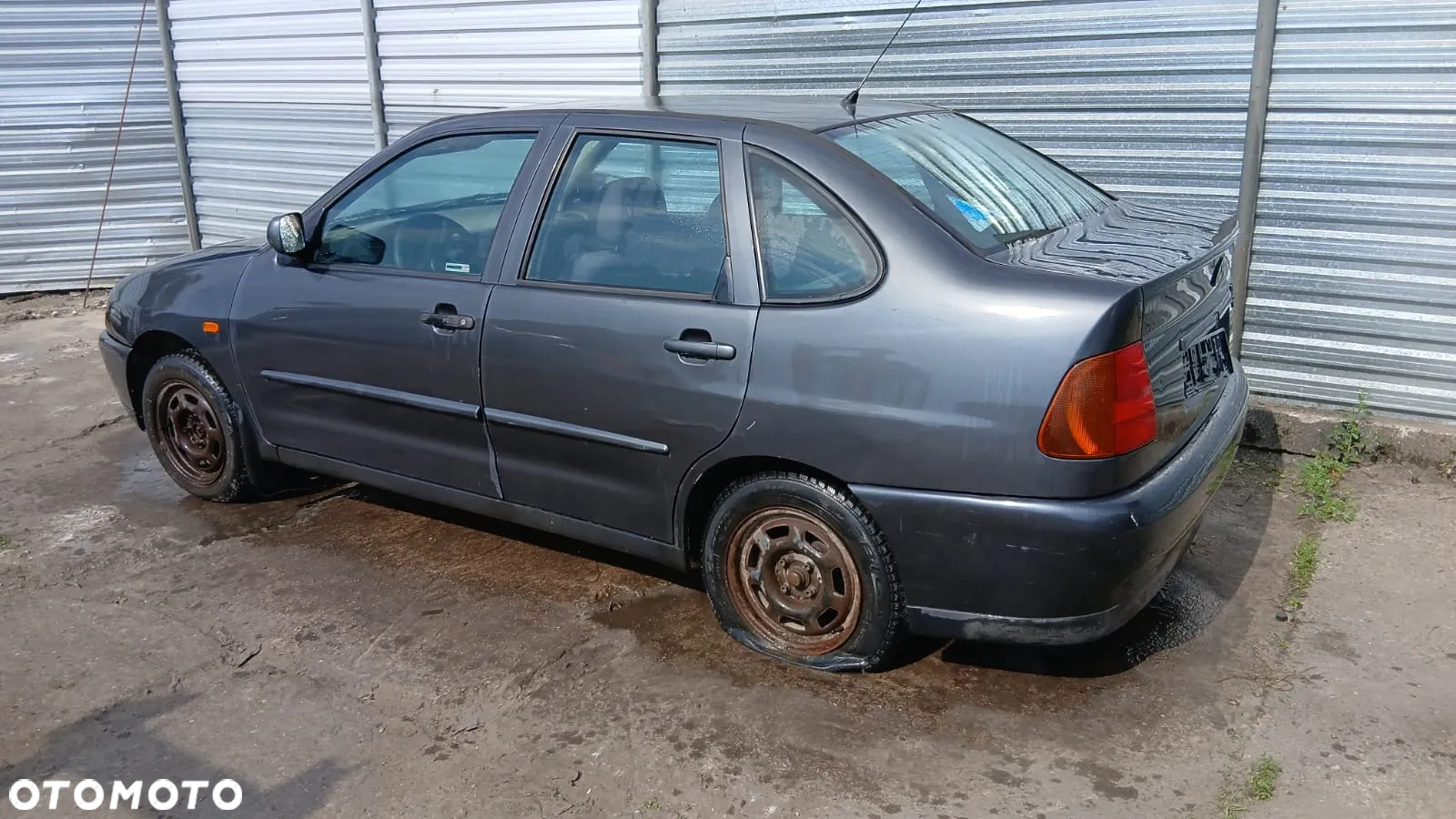 Tylko części VW POLO III 6V2 6K2 classic 1.4 mpi AEX 60km 44kw sedan 95r–99r lakier Ls7p L57p - 3