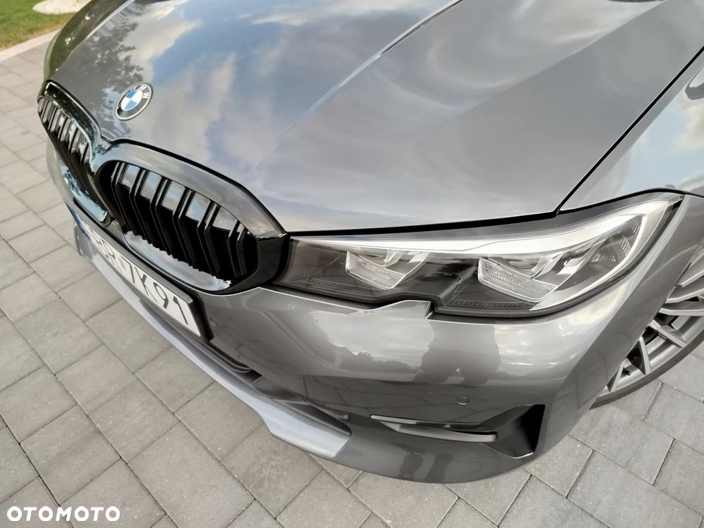 BMW Seria 3 320d MHEV Advantage - 9
