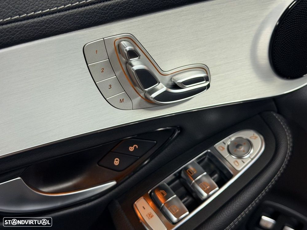 Mercedes-Benz GLC 300 e 4Matic - 19