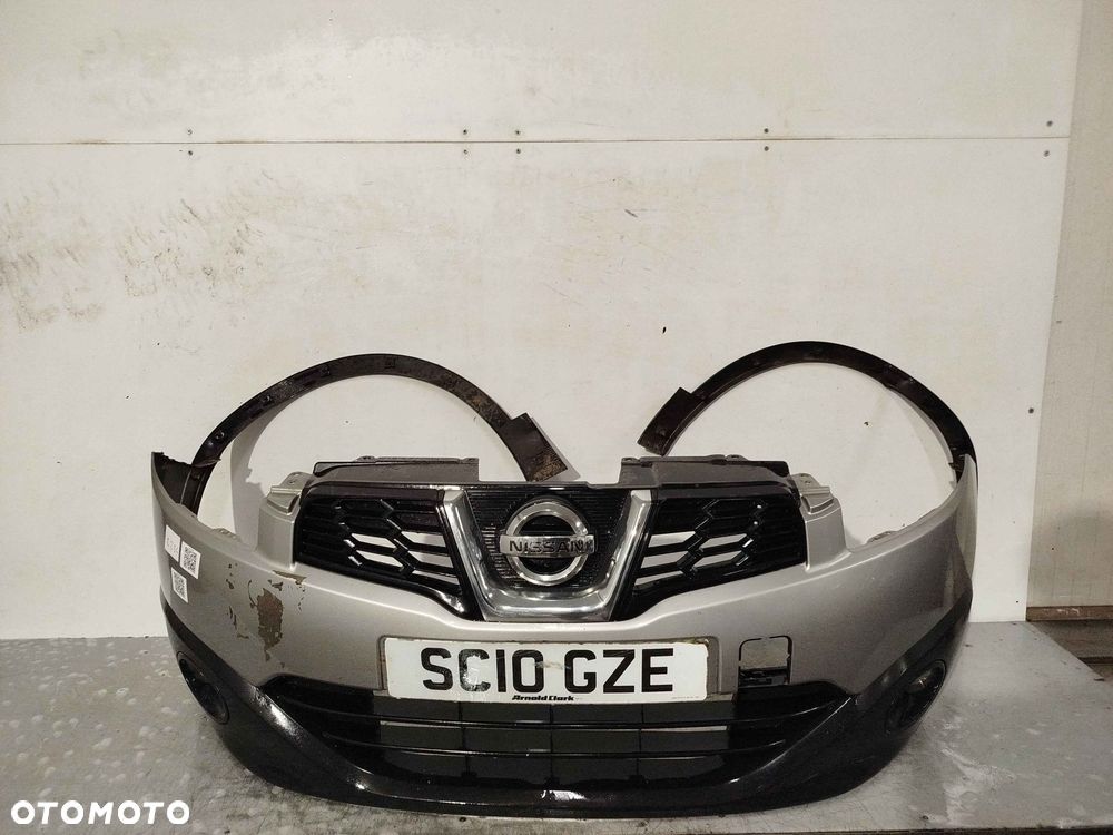 ^ ZDERZAK PRZÓD PRZEDNI NISSAN QASHQAI J10 LIFT FL KY0G SREBRNY HALOGENY - 1