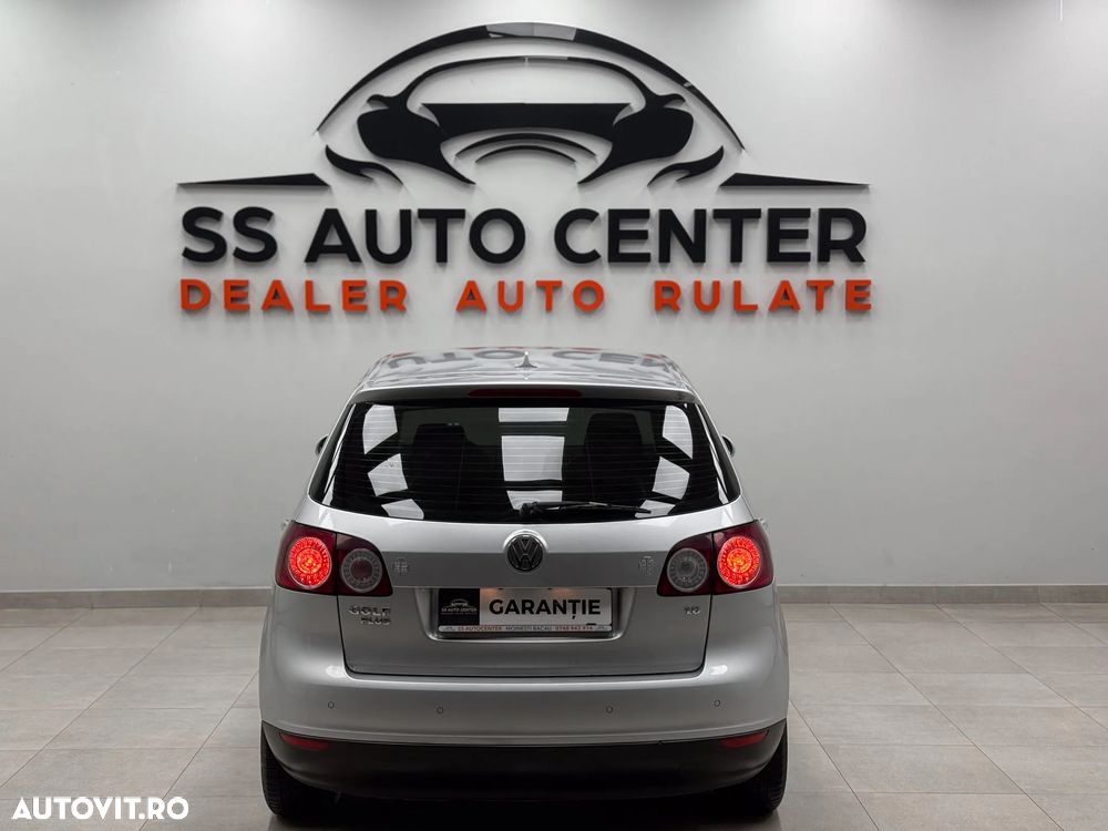 Volkswagen Golf Plus 1.6 Goal - 12