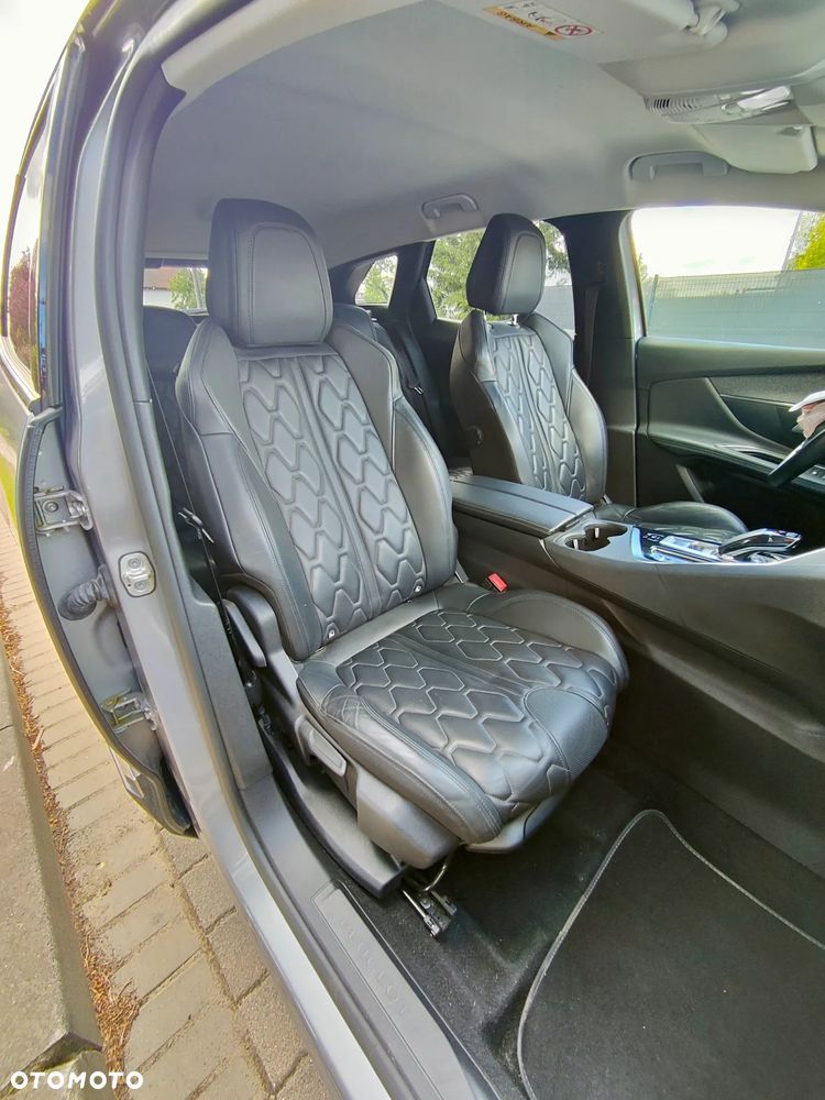 Peugeot 3008 BlueHDi 130 Stop & Start EAT8 Allure Pack - 23