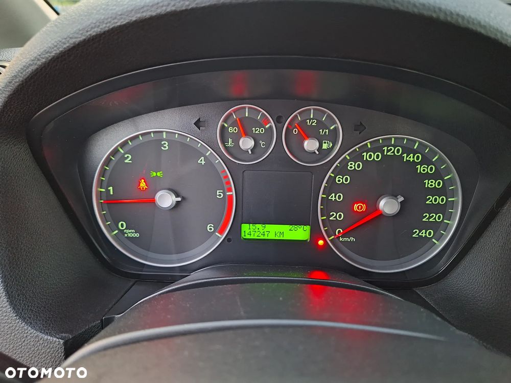Ford Focus C-Max 1.8 Futura - 23