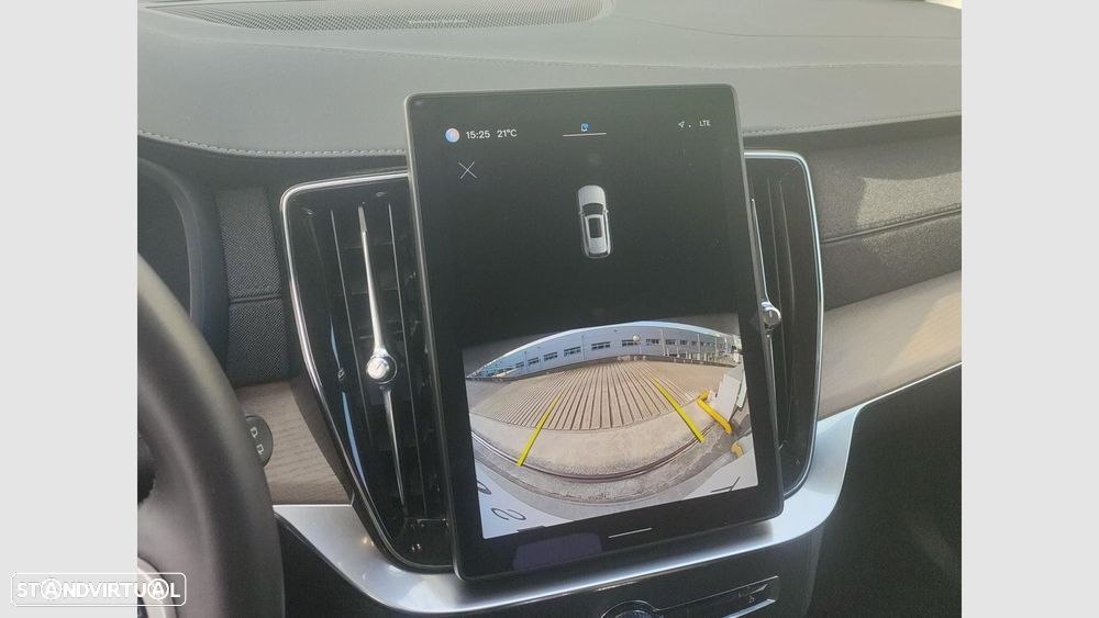 Volvo XC 90 2.0 T8 PHEV Plus Dark AWD - 21