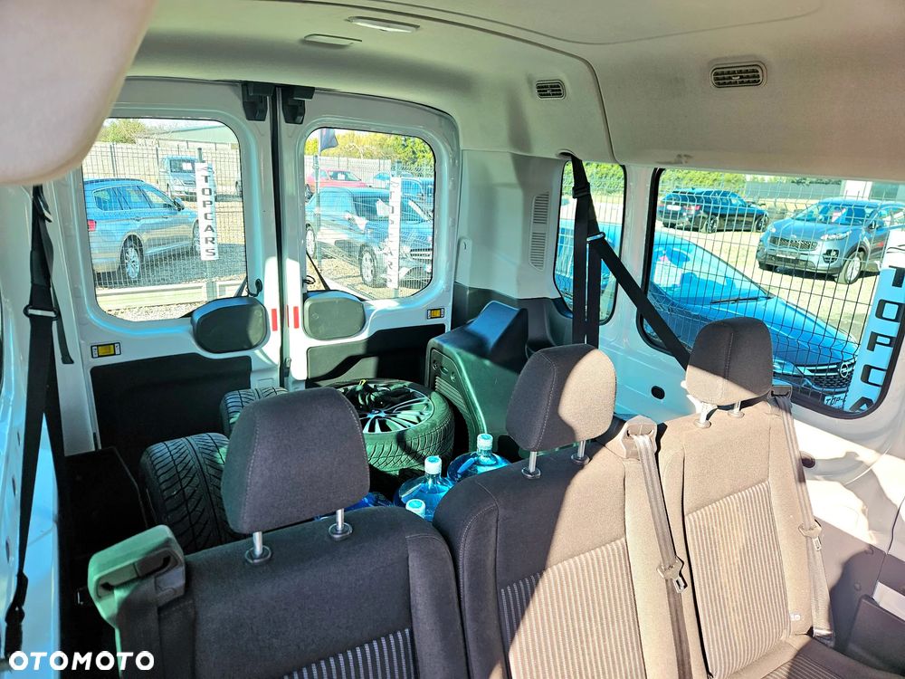 Ford Transit - 15