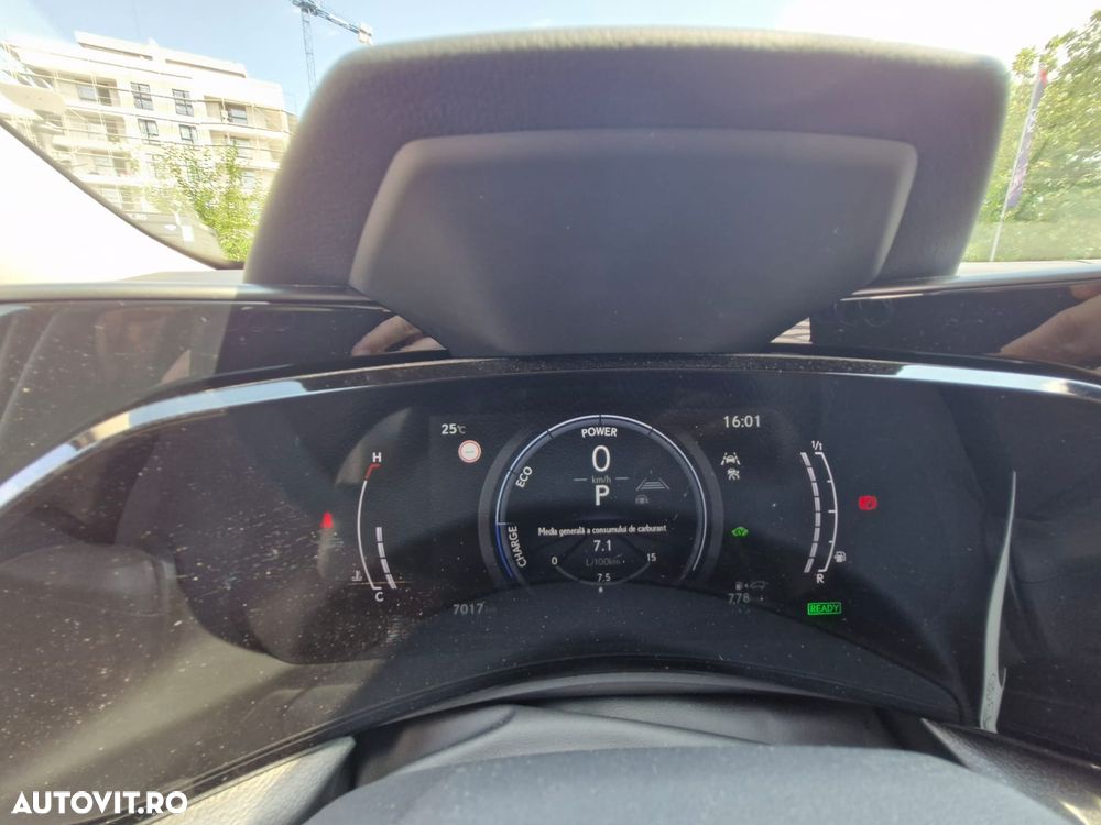 Lexus Seria NX - 17