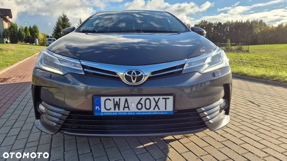 Toyota Corolla 1.6 50th Anniversary MS - 11