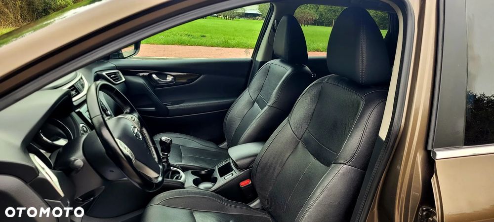 Nissan Qashqai 1.6 Tekna S/S - 6