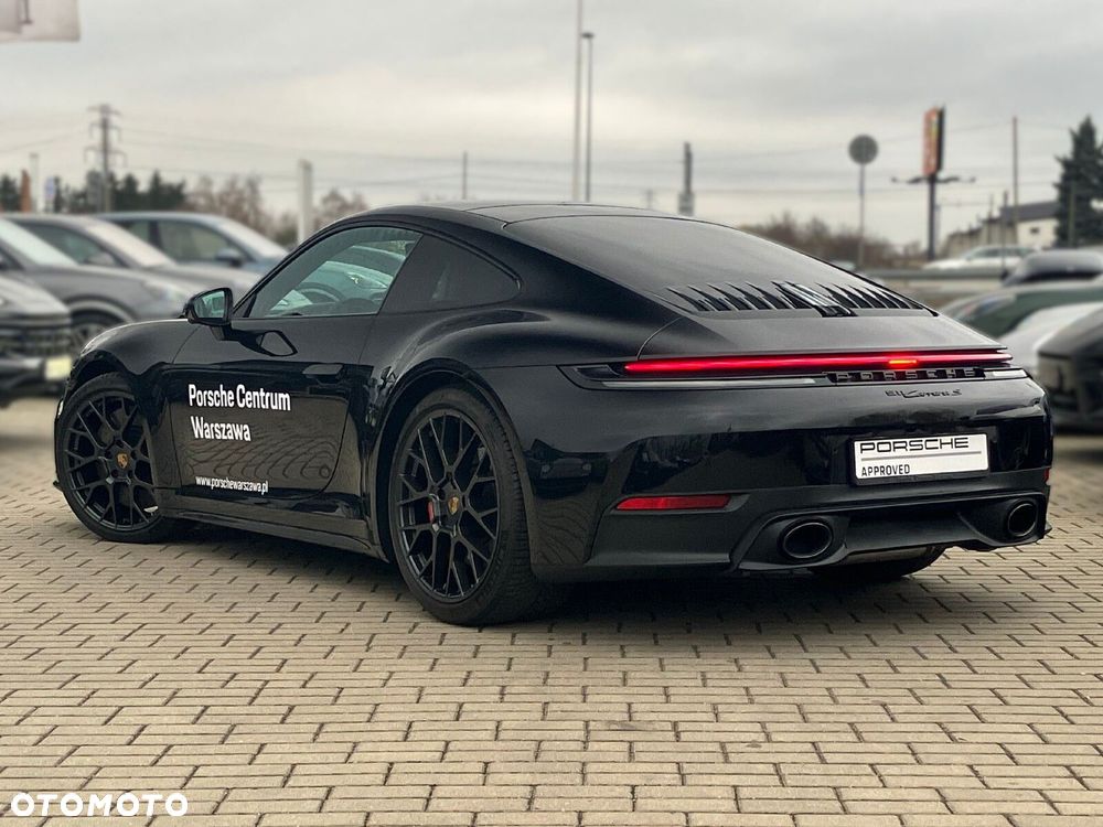 Porsche 911 - 4