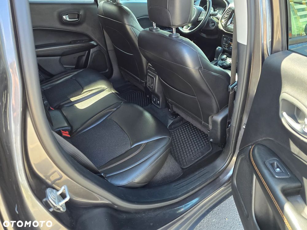 Jeep Compass 1.4 TMair Limited 4WD S&S - 13