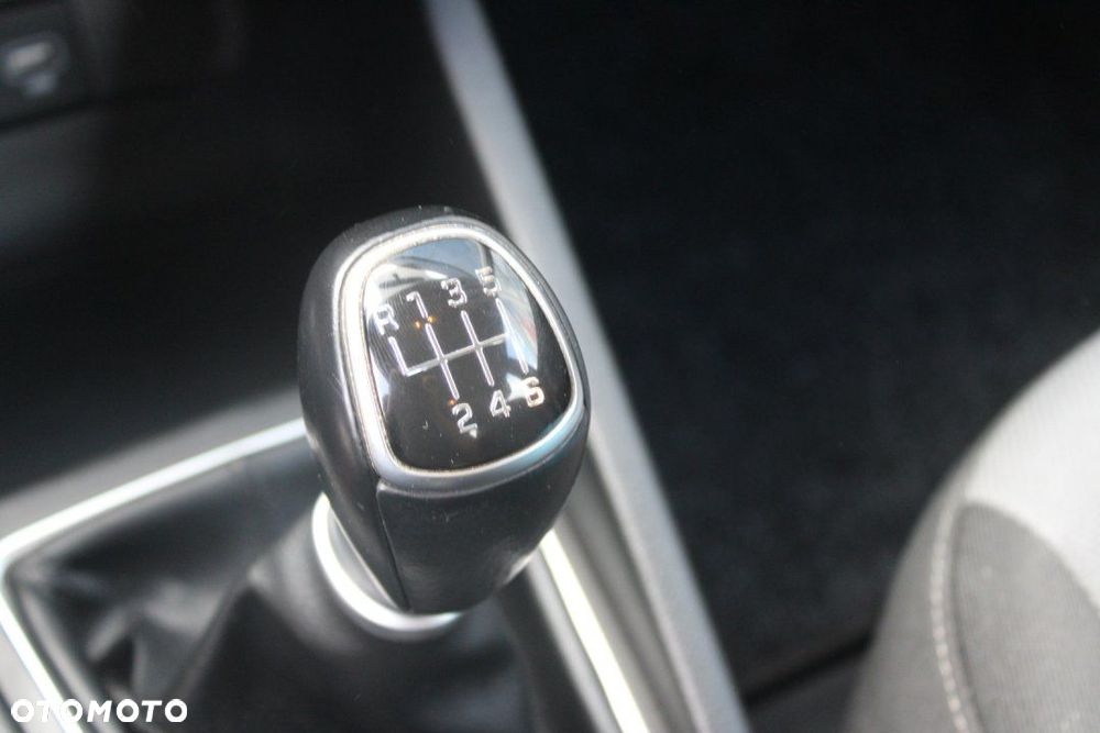 Hyundai i20 - 17