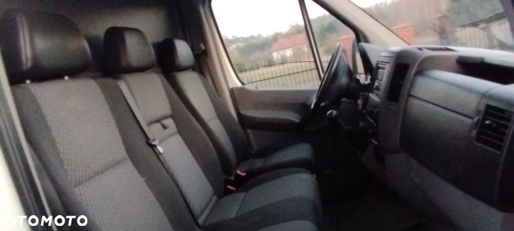 Volkswagen Crafter - 18