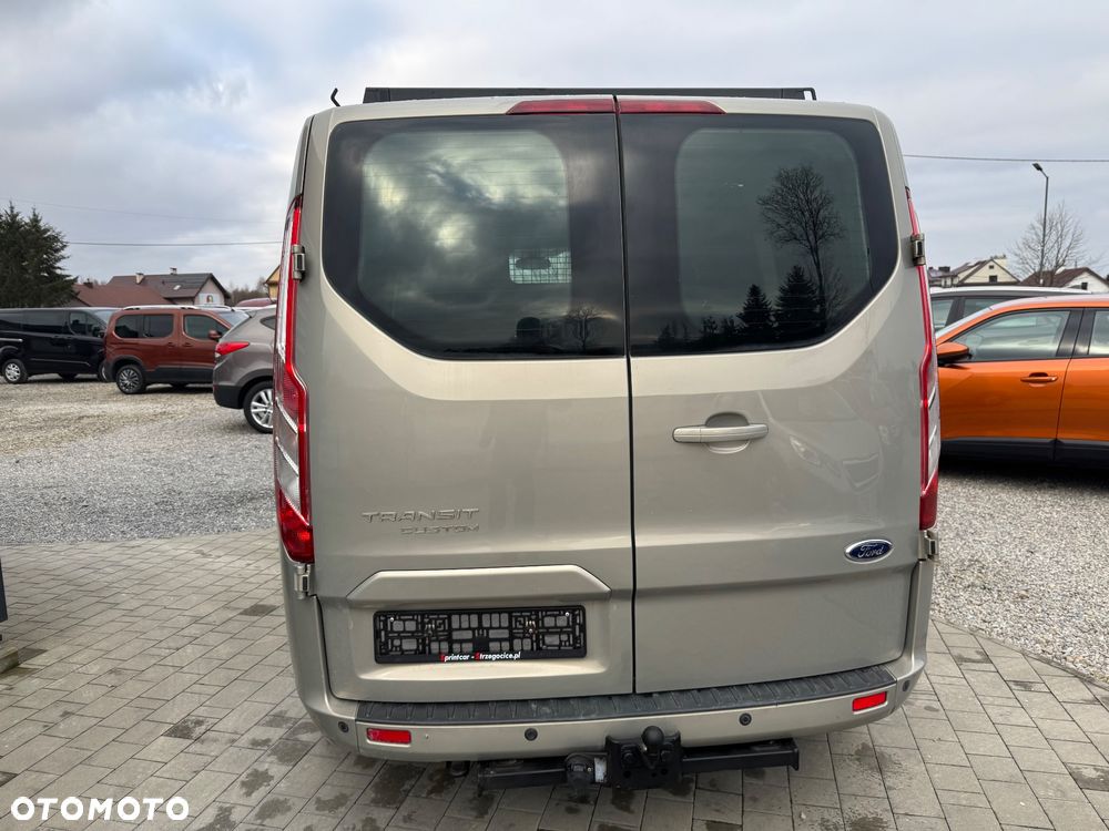 Ford Transit Custom - 12