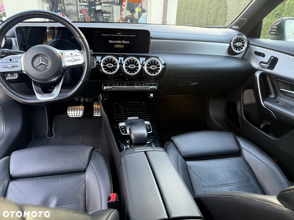 Mercedes-Benz CLA - 7
