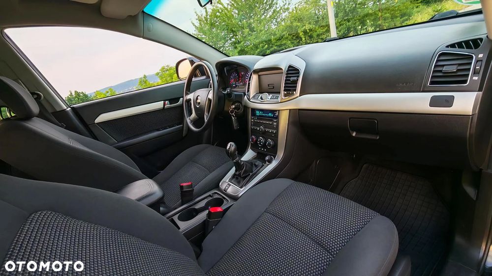 Chevrolet Captiva 2.4 2WD 5 Sitzer LS - 24