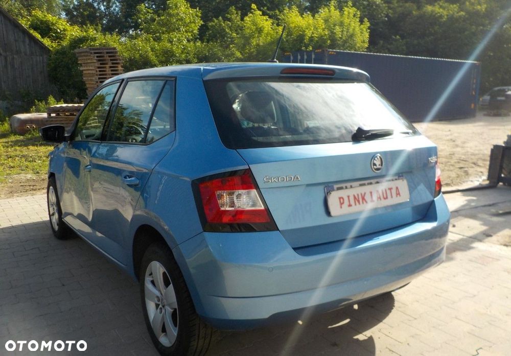 Skoda Fabia - 12