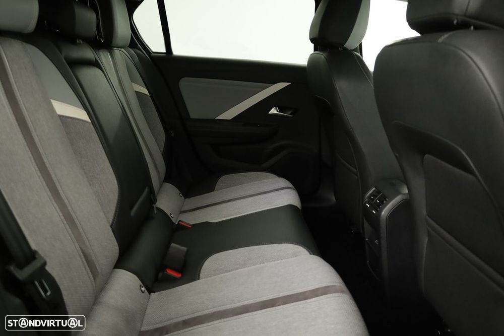 Opel Astra 1.5 D Edition Aut. - 19