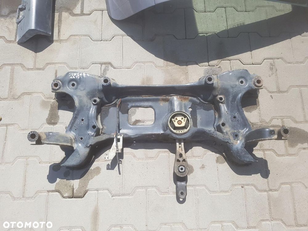 SKODA SUPERB 2 II 08-12r 2.0 TDI SANKI WÓZEK PRZÓD 1K0199315A