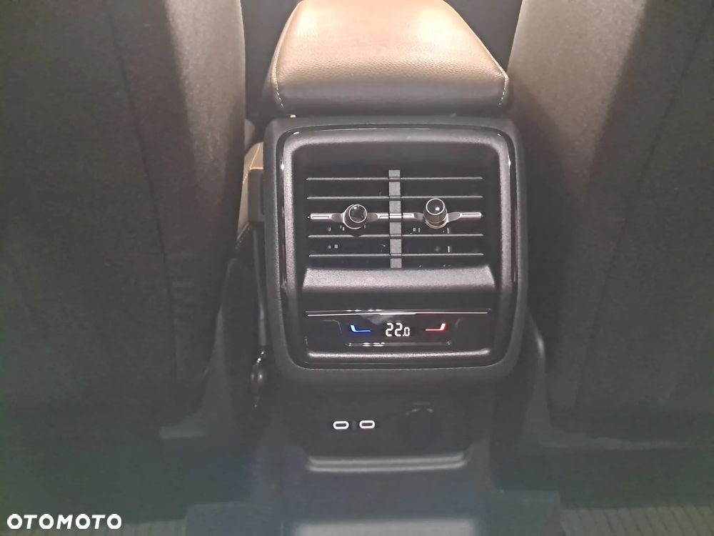 Skoda Kodiaq 2.0 TDI 4x4 Selection DSG - 18