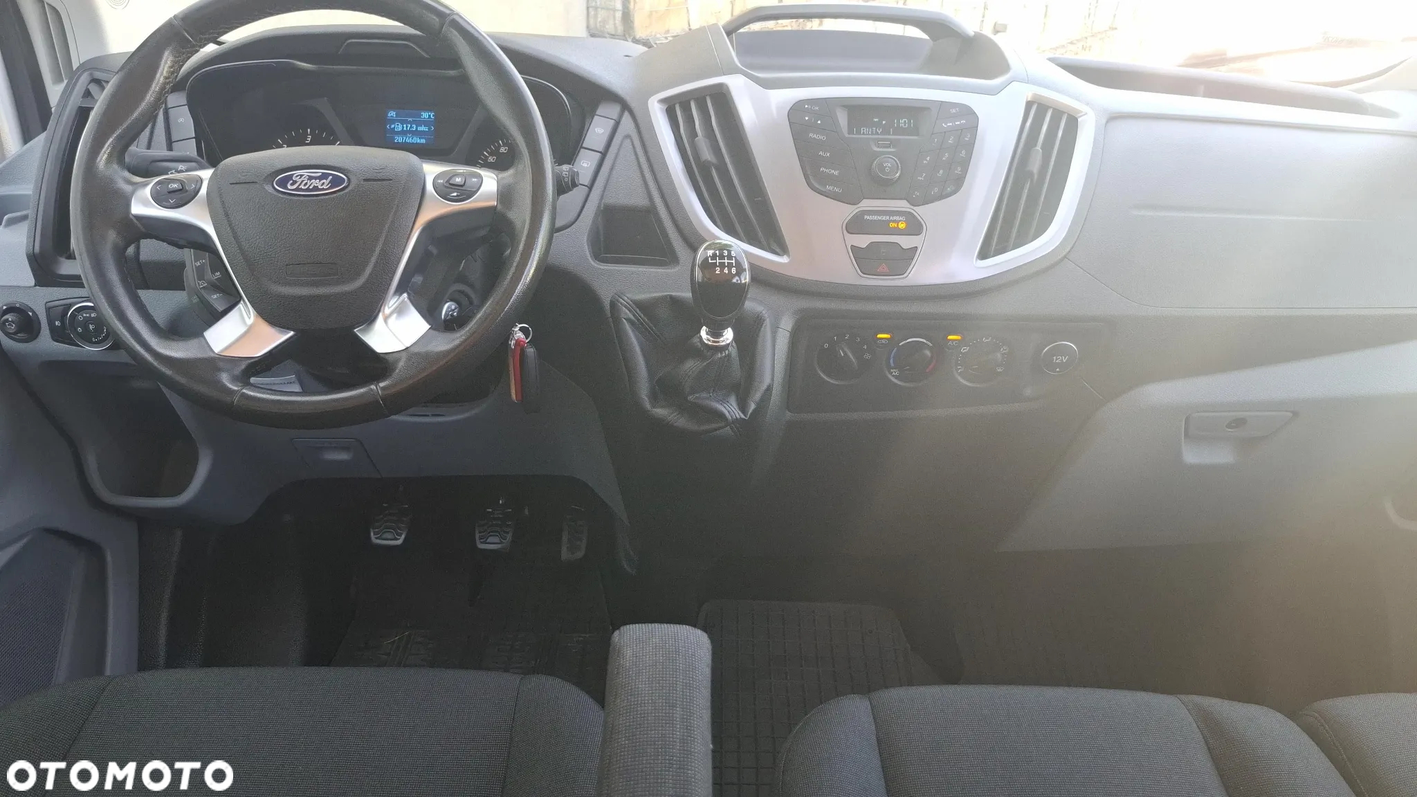 Ford Transit 350 L3H2 Trend - 25