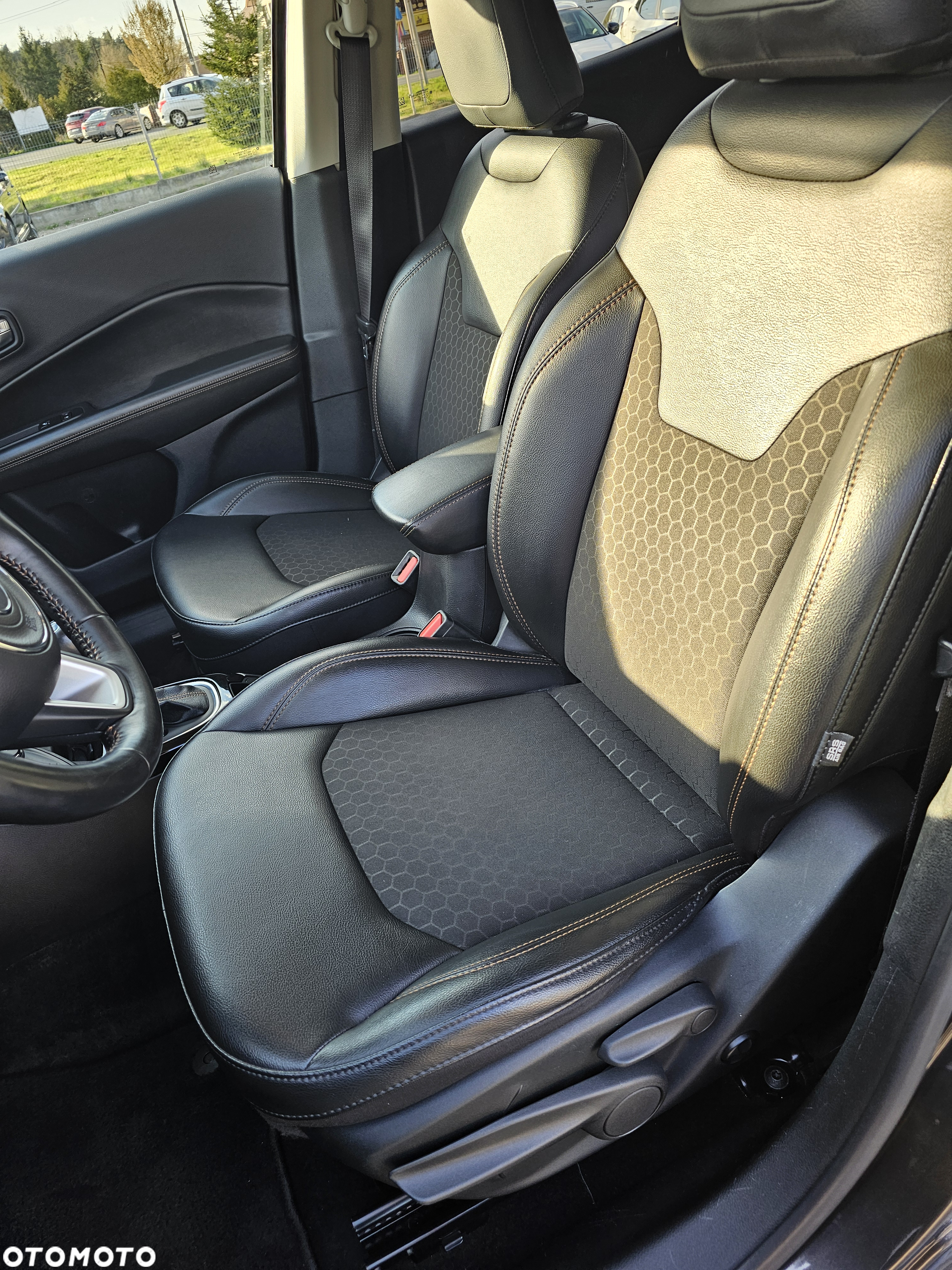 Jeep Compass 2.0 MJD Opening Edition 4WD S&S - 30