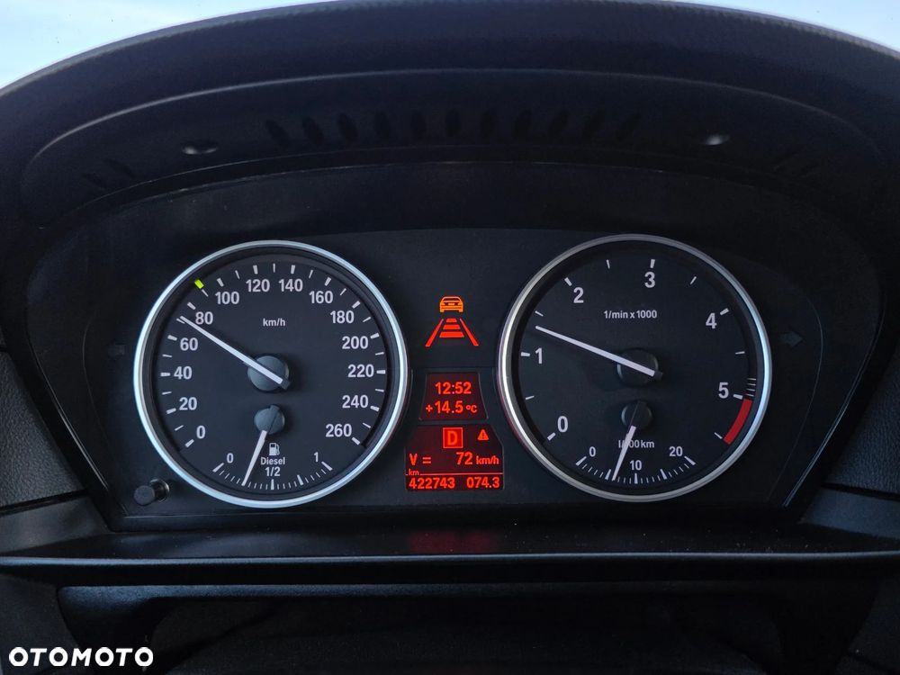BMW Seria 5 535d - 22