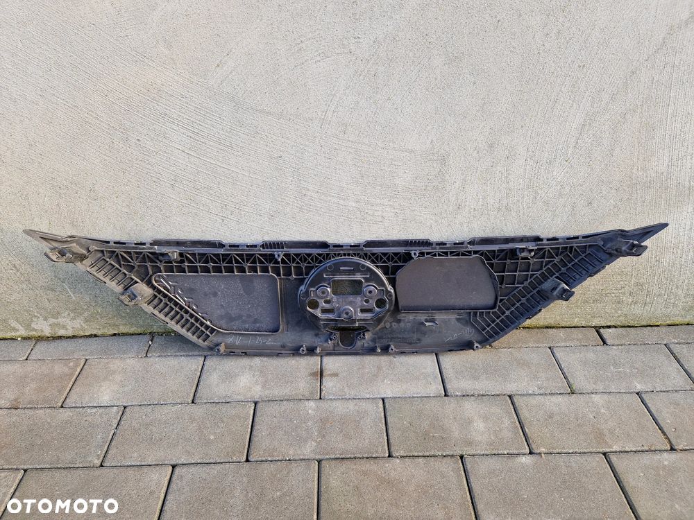 ATRAPA, GRIL NISSAN LEAF II LIFT 2022-- - 5