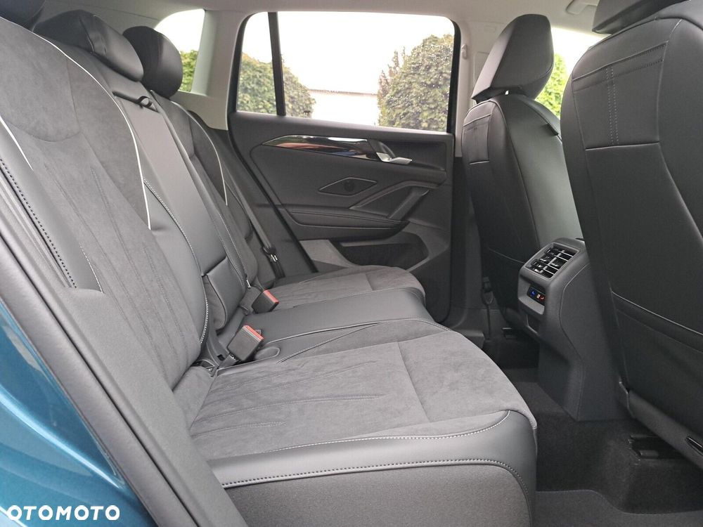 Volkswagen Tiguan - 22