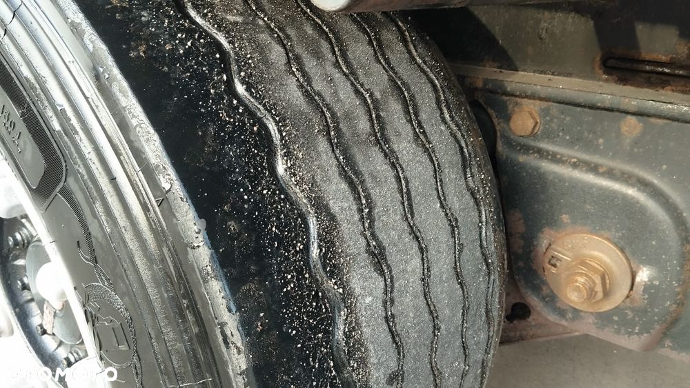 Kögel SN 24 435/50R19,5 MEGA - 10