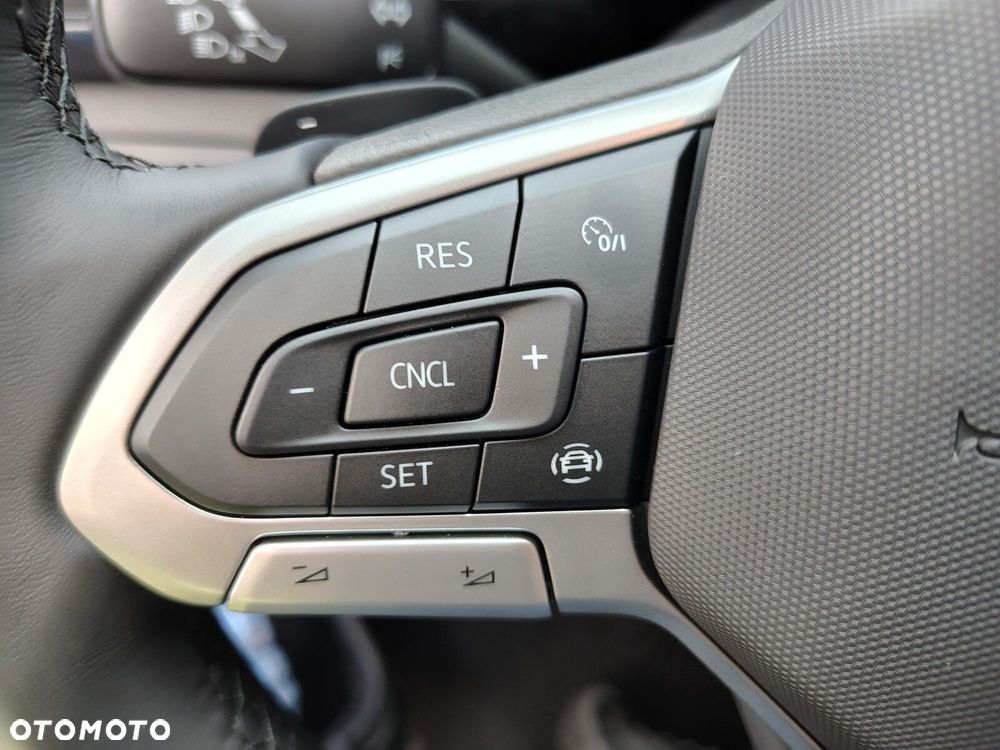 Volkswagen T-Cross - 10