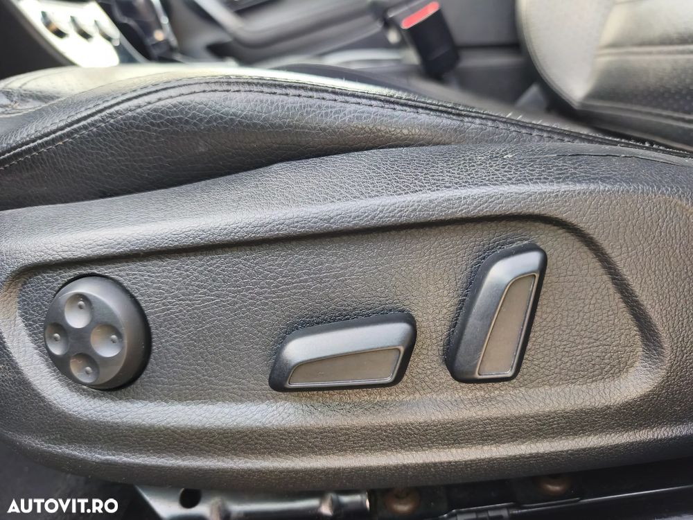 Volkswagen Passat CC 2.0 TSI DSG - 10