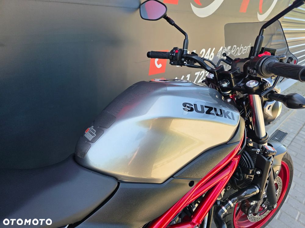 Suzuki SV - 23