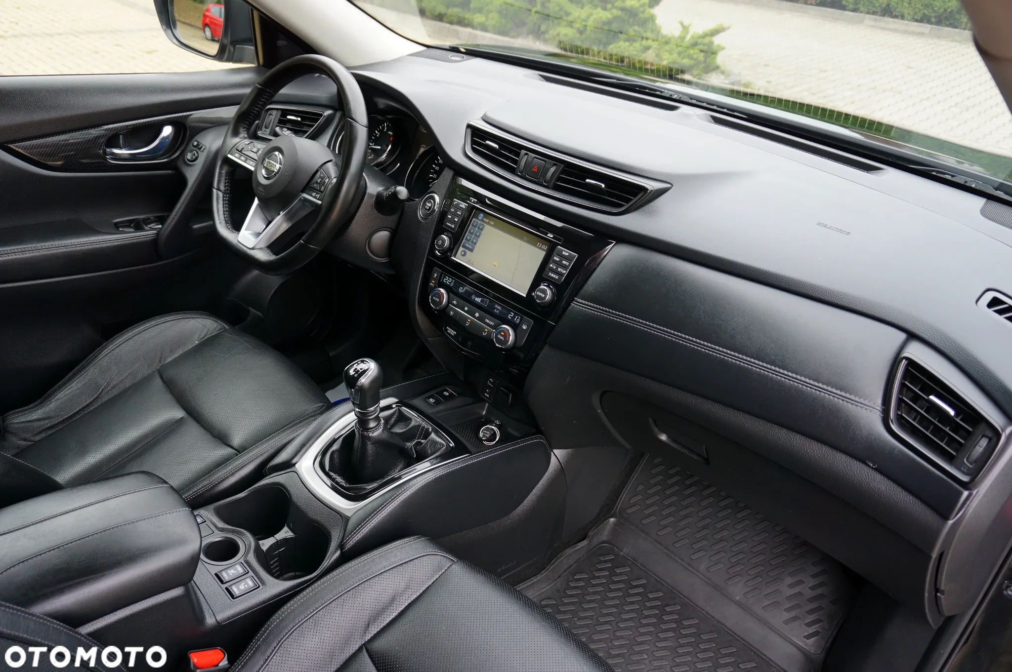 Nissan X-Trail 1.6 DIG-T Tekna 2WD 7os - 26