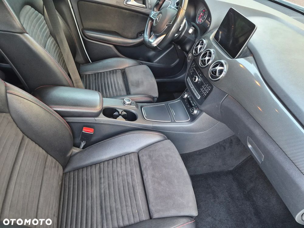 Mercedes-Benz Klasa B 200 d 8G-DCT AMG Line - 13