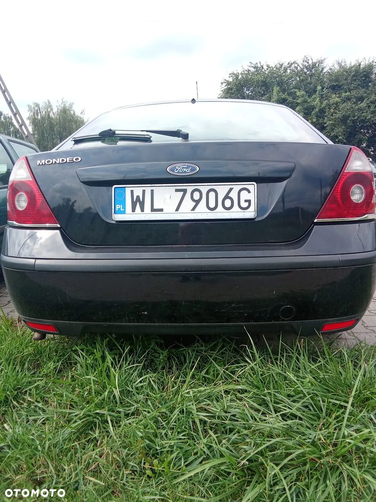 Ford Mondeo 1.8 Trend - 11