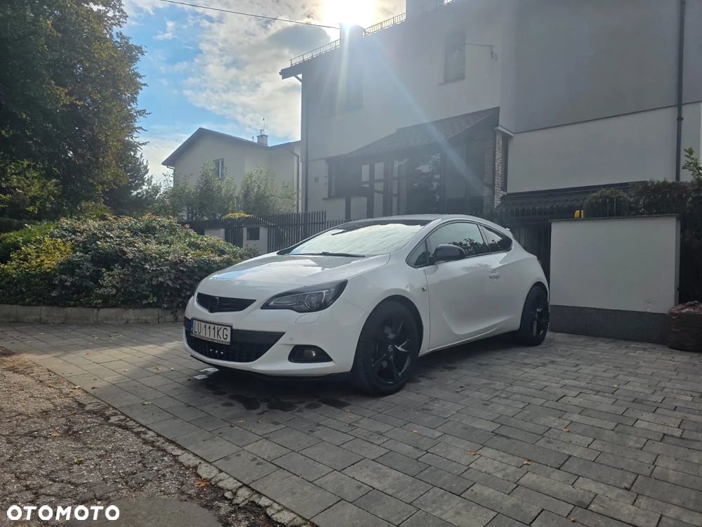Opel Astra GTC 1.4 Turbo - 13