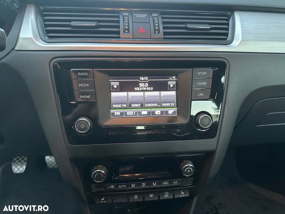 Skoda RAPID 1.2 TSI Ambition - 9