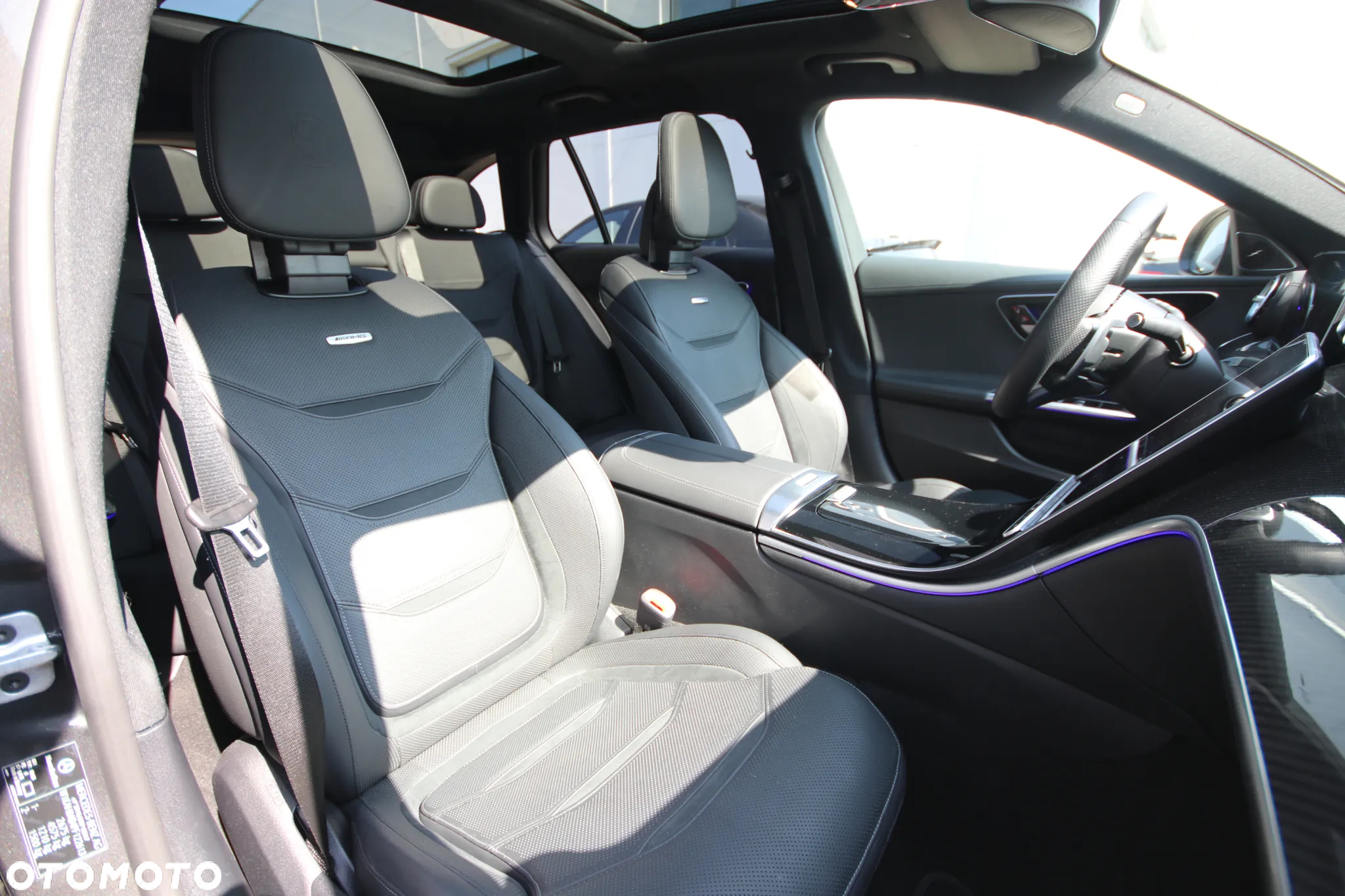 Mercedes-Benz Klasa C AMG 63 S E Performance PHEV 4-Matic - 15