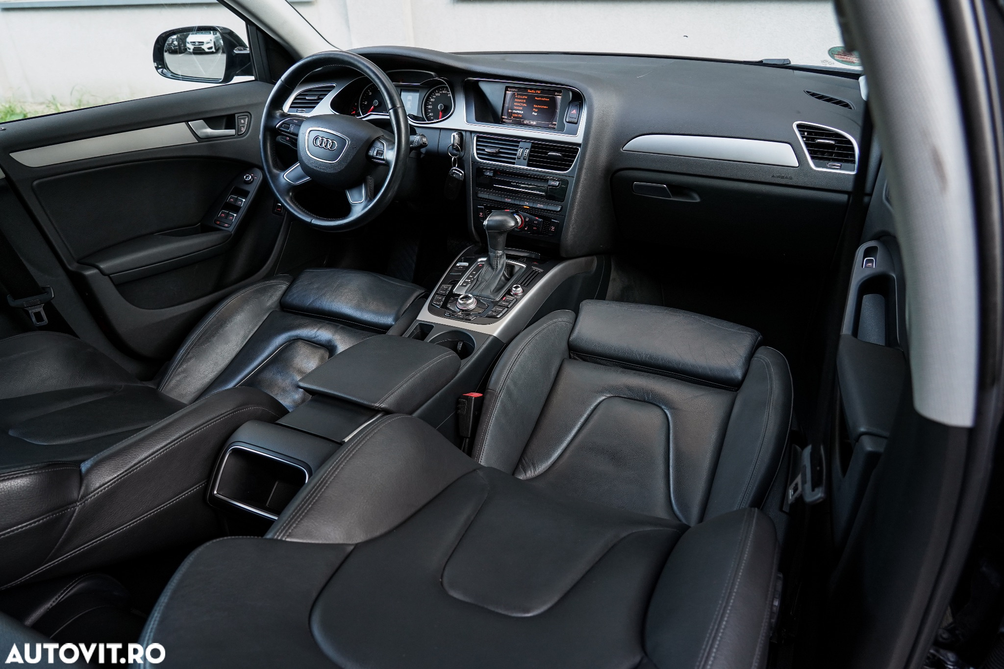 Audi A4 Avant 40 TDI S tronic S line - 4
