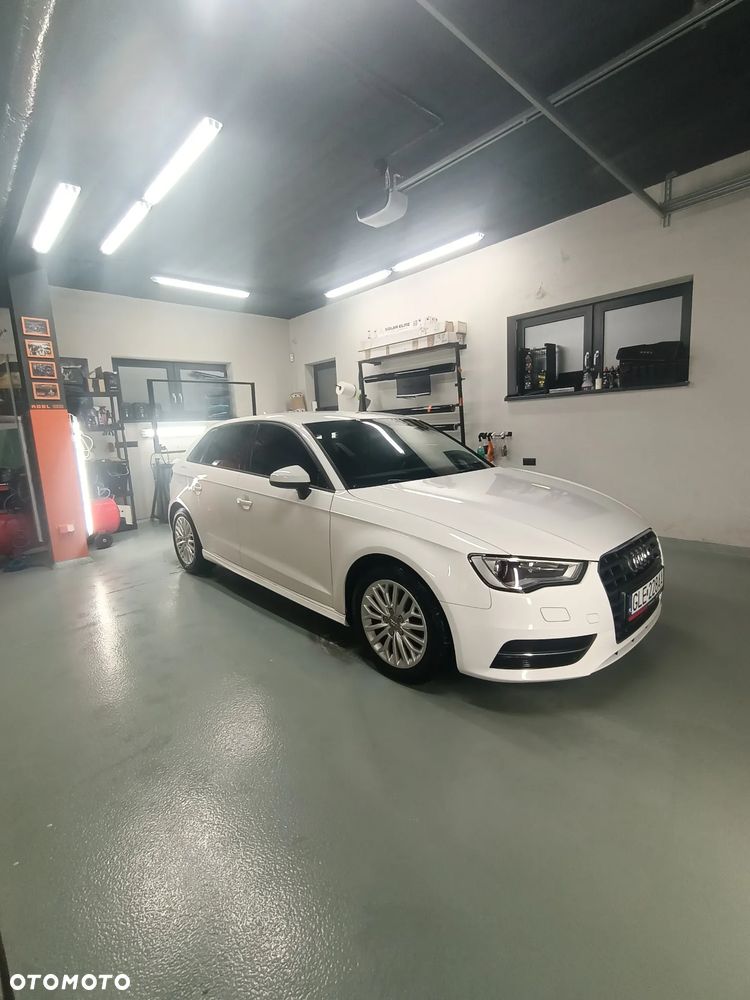 Audi A3 Sportback 1.6 TDI Sport - 17