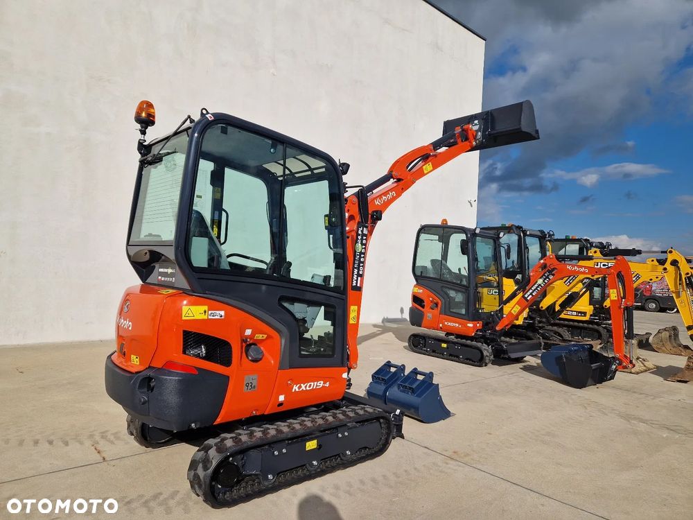 Kubota KX 019-4 jak CAT WACKER JCB R443 - 4