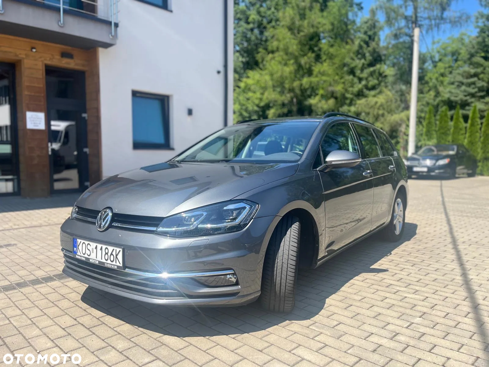Volkswagen Golf 1.6 TDI SCR Comfortline - 2