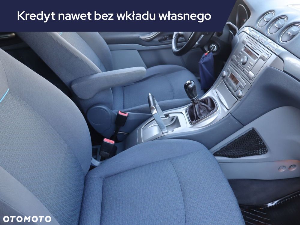 Ford Galaxy - 11