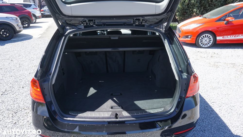 BMW Seria 3 318d Aut. Blue Performance - 14